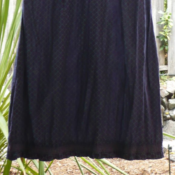 Retro Prairies Lightweight Cotton Blue Ogee Pintuck Day Dress - Picture 5 of 7